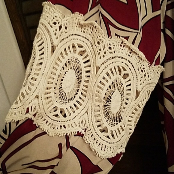 Blouse - Picture 2 of 2